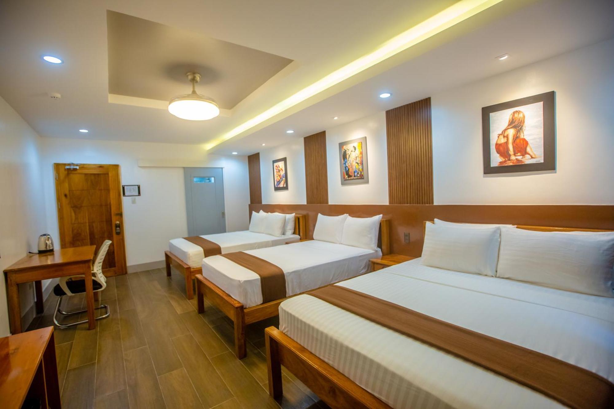 Horizon Hotel Romblon Extérieur photo