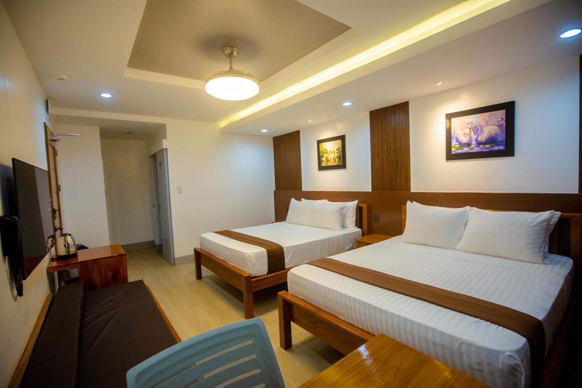 Horizon Hotel Romblon Extérieur photo