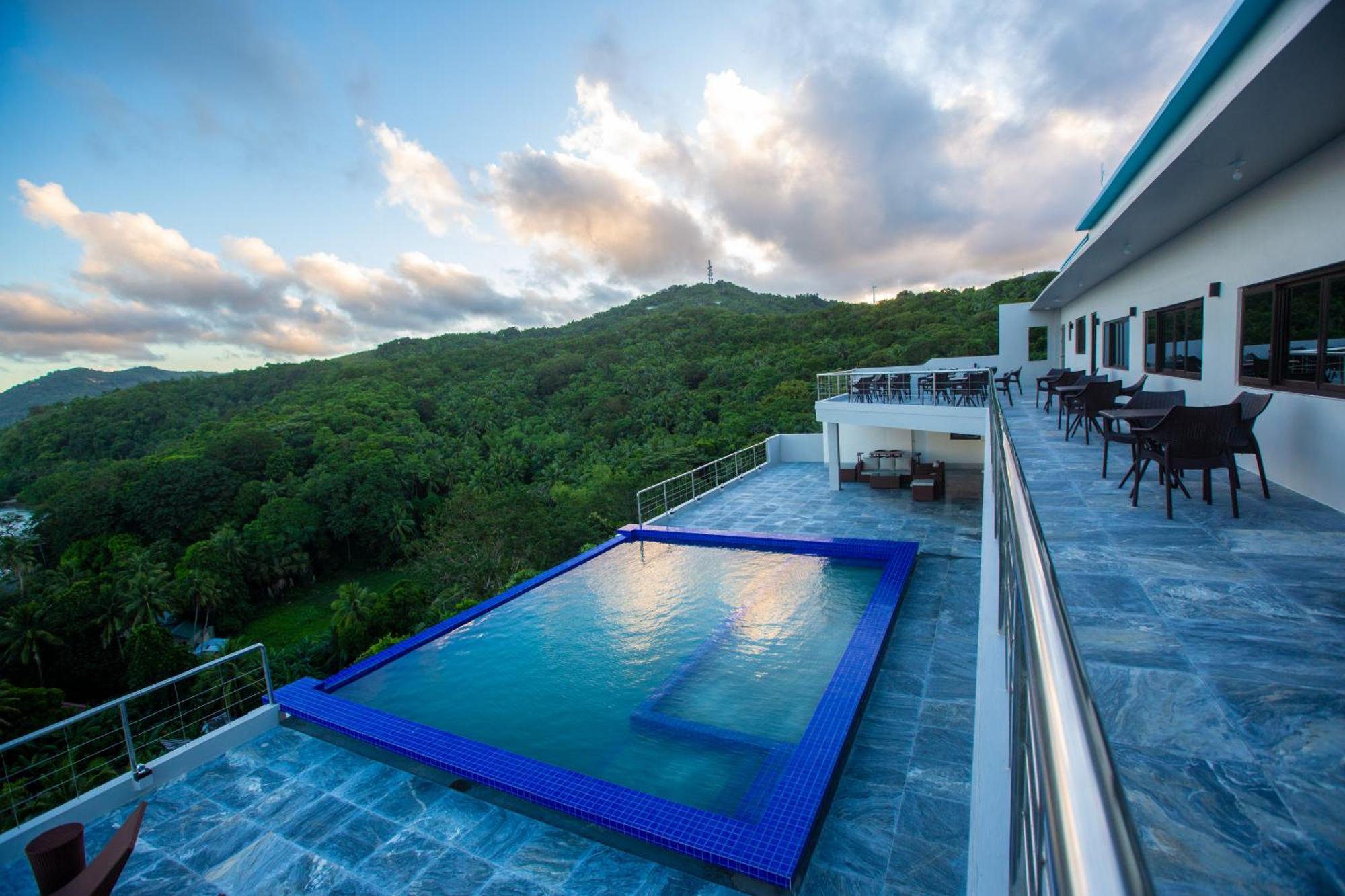 Horizon Hotel Romblon Extérieur photo