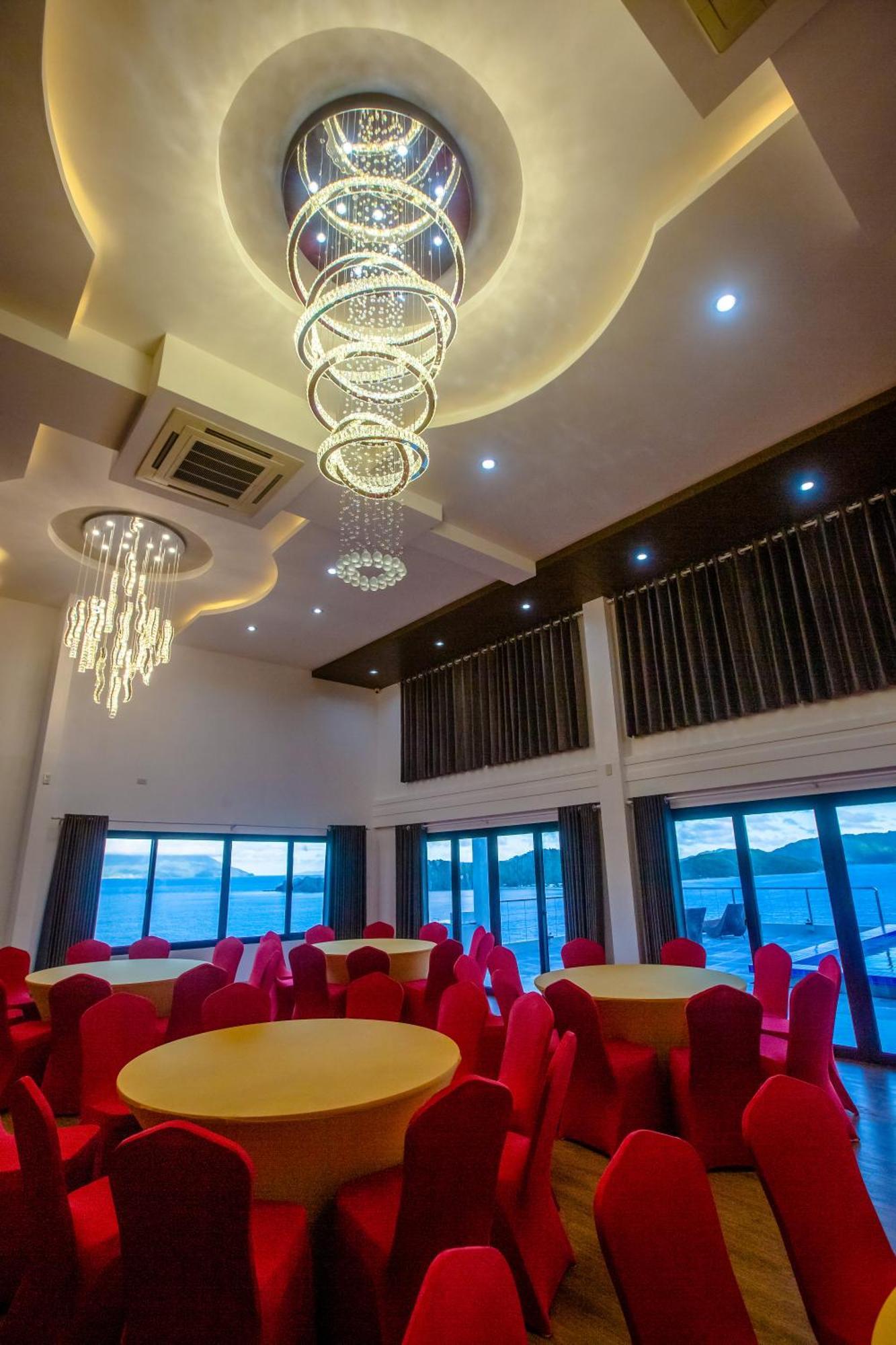 Horizon Hotel Romblon Extérieur photo