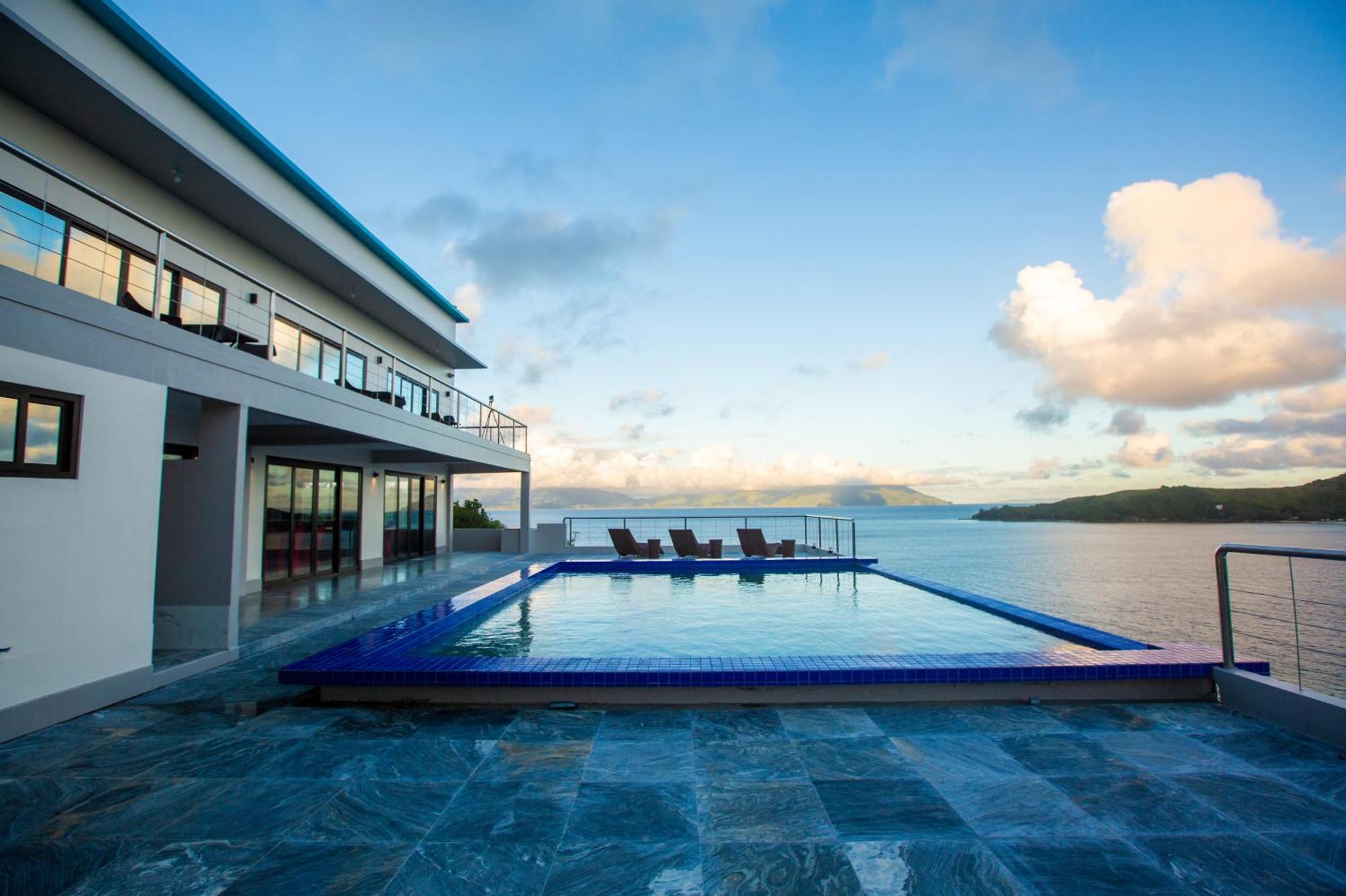Horizon Hotel Romblon Extérieur photo