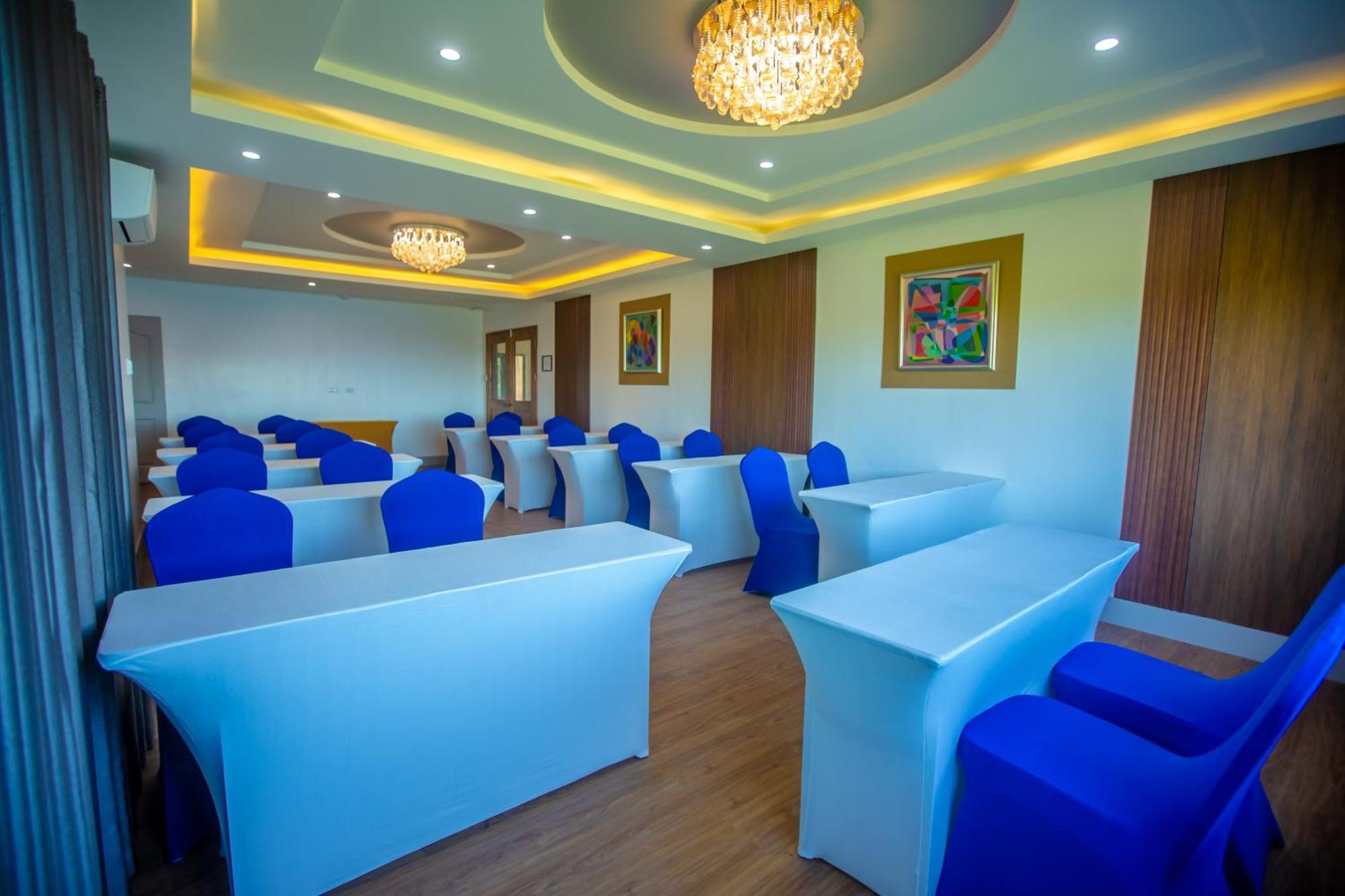 Horizon Hotel Romblon Extérieur photo