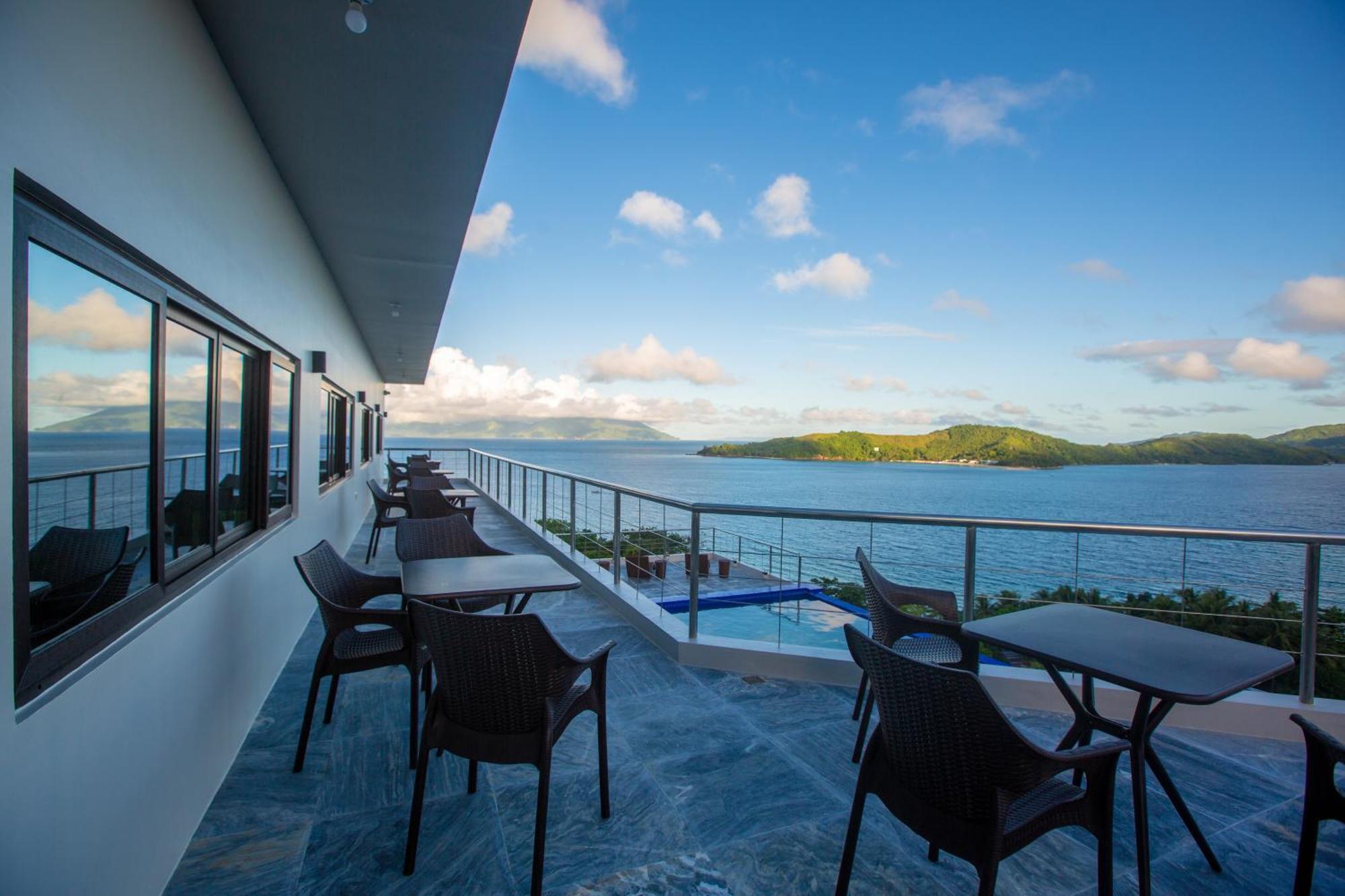 Horizon Hotel Romblon Extérieur photo